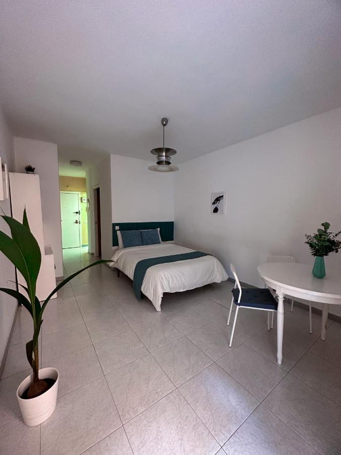 Wonderful Apt With Terrace - 15M Walk Giralda Sevilla Dış mekan fotoğraf